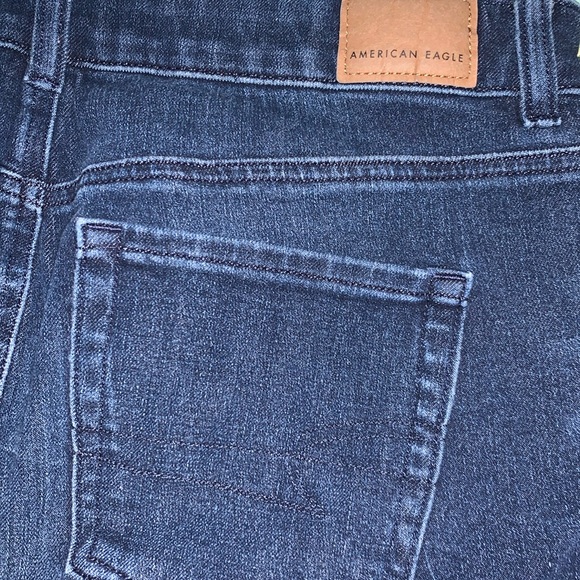 Blue American Eagle high-waisted distressed shorts! - Picture 5 of 5